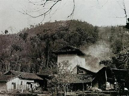 黨史上的今天12月1日